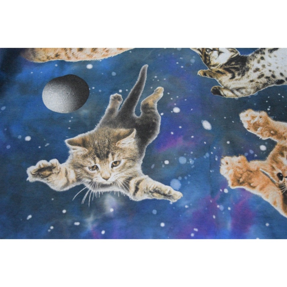 DOM Flying Space Cats Astronaut Kitties T-Shirt - Picture 4 of 8